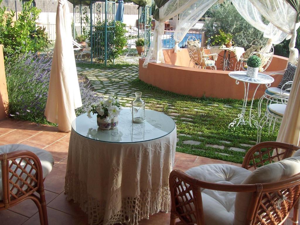 Laurel De La Reina Bed & Breakfast - Boutique 라 수비아 외부 사진